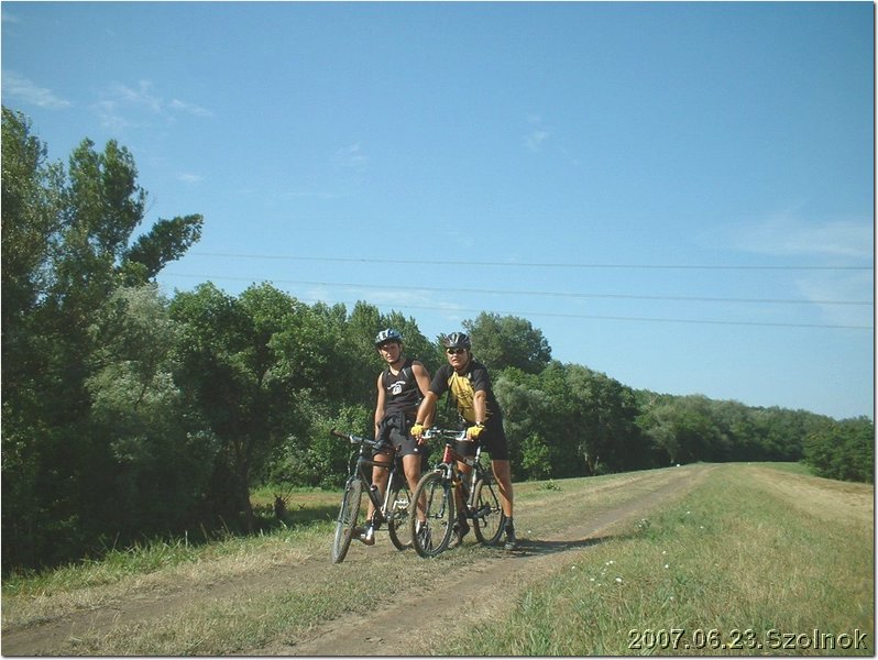 DSCF0002.JPG